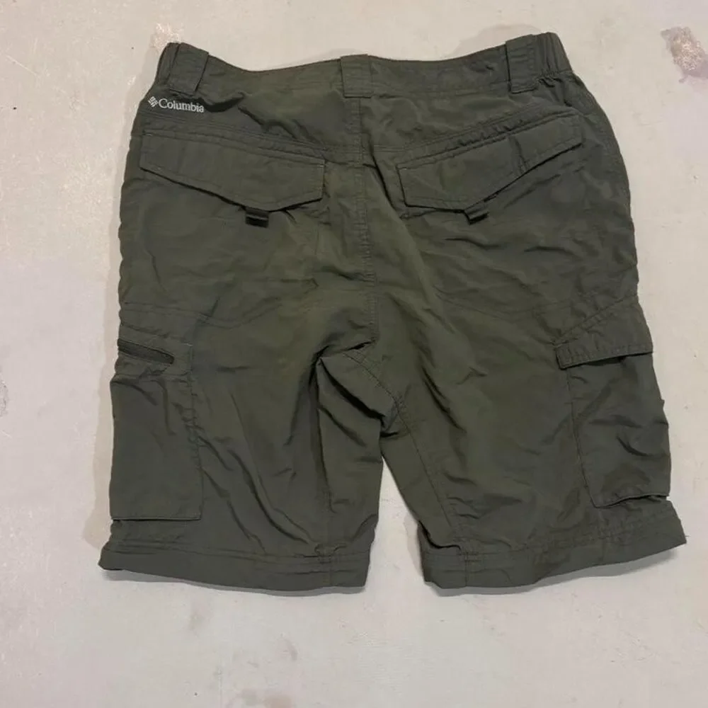 Columbia-sportswear Men's Green and Khaki Shorts